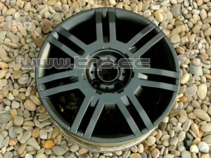 Spray vinyle liquide effet brillant Plastidip - Imagen 1